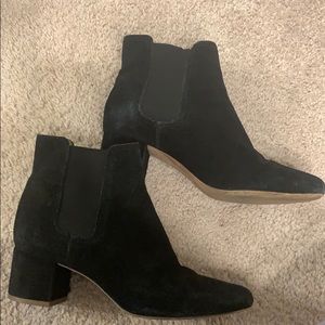 Madewell booties in black suede